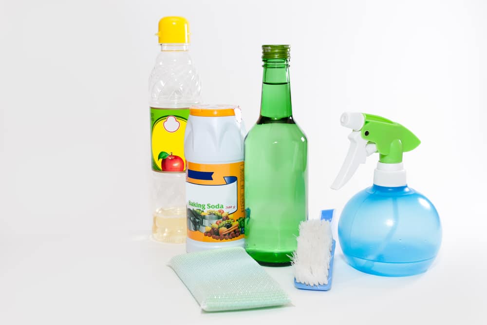 Non hazardous Cleaning Alternatives For General Housecleaning Chores