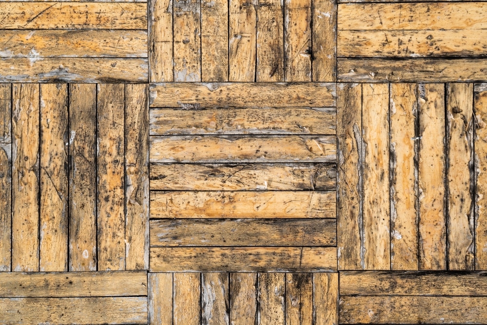 Distressed Moldy Old Wood Square Parquet Flooring